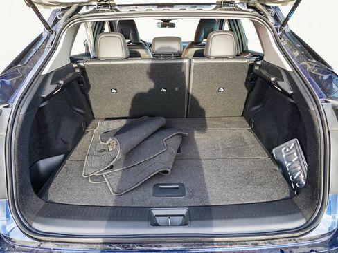 Used 2024 Nissan Ariya AWD image 30