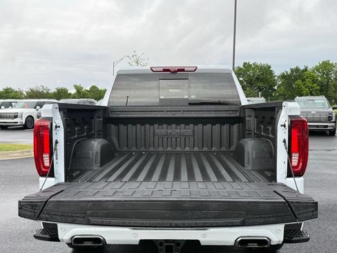 Used 2026 GMC Sierra 1500 Denali AWD/4WD image 7