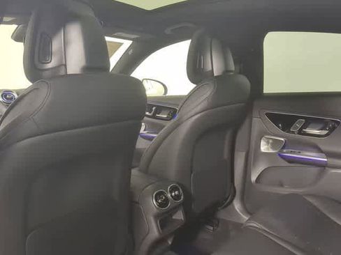 Used 2026 Mercedes-Benz GLC 300 4MATIC image 19