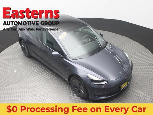 Used 2023 Tesla Model 3 Standard Range RWD image 3