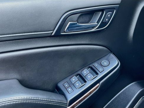 Used 2019 Chevrolet Tahoe LS w/ Enhanced Driver Alert Package RWD image 12