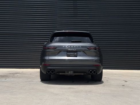 Certified 2023 Porsche Cayenne S AWD/4WD image 6