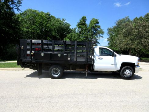 Used 2016 Chevrolet Silverado 3500 W/T image 8