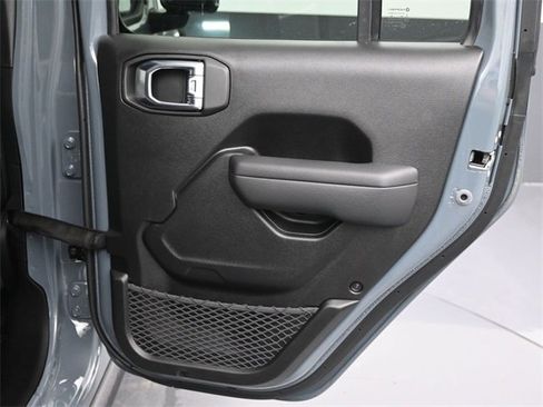 New 2026 Jeep Gladiator Willys image 13