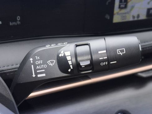 Certified 2024 Nissan Ariya FWD image 26