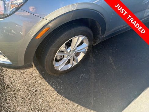 Used 2023 Buick Encore GX Preferred w/ Cold Weather Comfort Package image 5