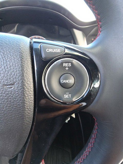 Used 2017 Honda Accord Sport Special Edition image 19