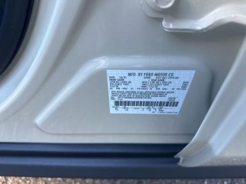 New 2025 Ford Maverick XL w/ Equipment Group 102A AWD/4WD image 36