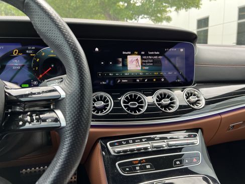 Used 2023 Mercedes-Benz E 450 Cabriolet image 32