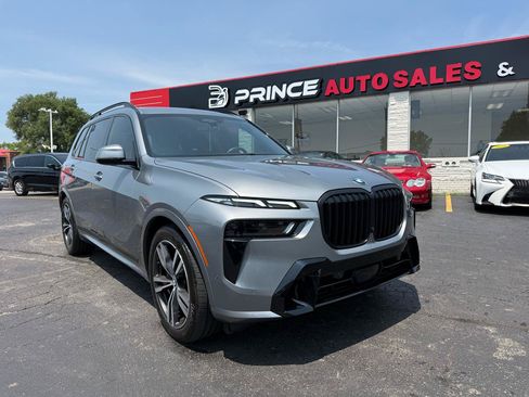 Used 2023 BMW X7 xDrive40i w/ Executive Package AWD/4WD image 1