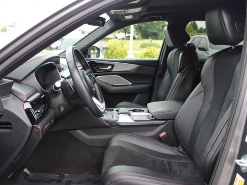 Used 2023 Acura MDX A-Spec AWD/4WD image 11