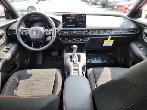 Certified 2026 Honda HR-V Sport image 8