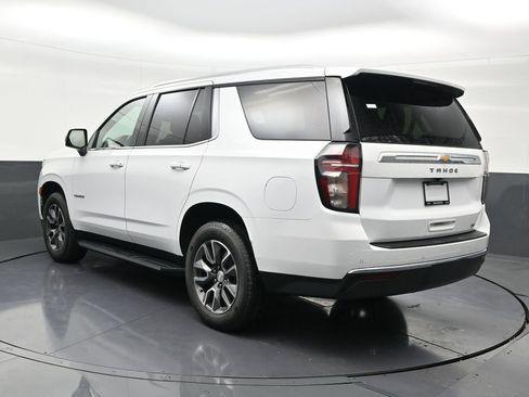 Used 2022 Chevrolet Tahoe LT w/ Luxury Package image 3