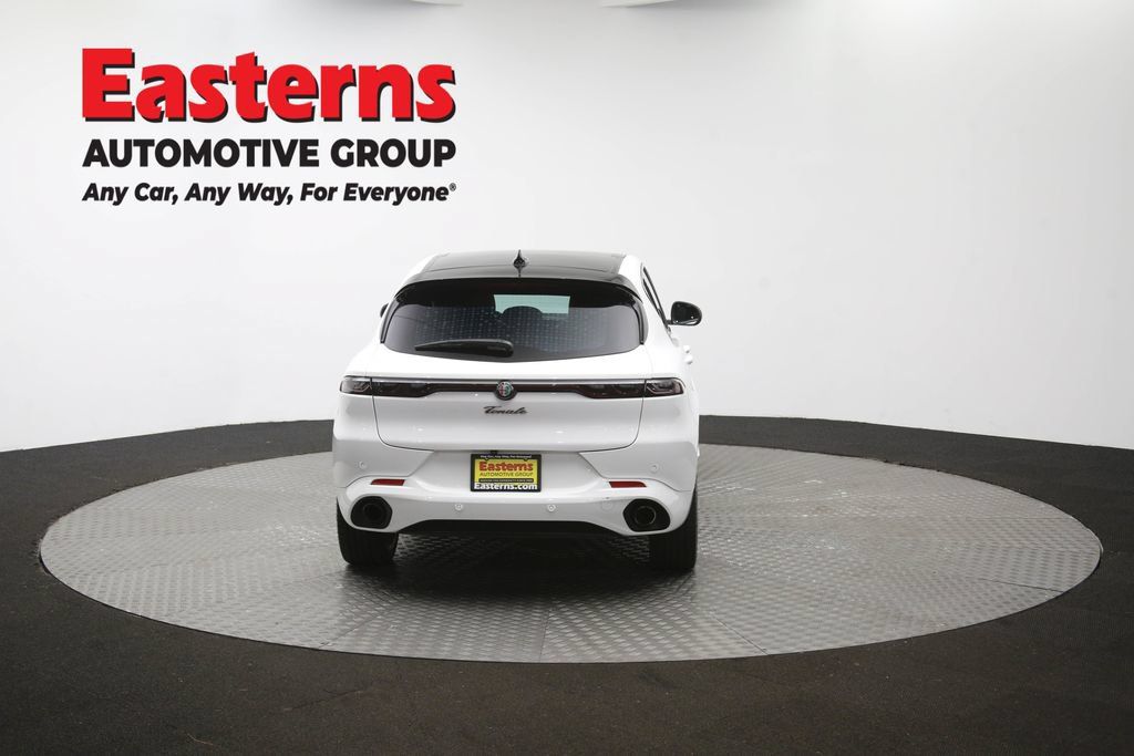 Used 2025 Alfa Romeo Tonale Tributo Italiano AWD/4WD image 40