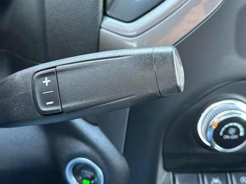 Used 2023 GMC Sierra 1500 Pro w/ Convenience Package image 19