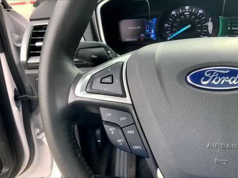 Used 2016 Ford Fusion Energi Titanium image 21