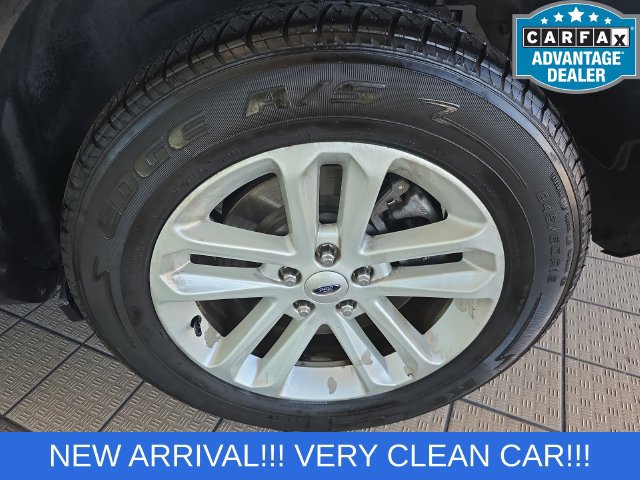 Used 2017 Ford Explorer XLT w/ Equipment Group 202A FWD image 23