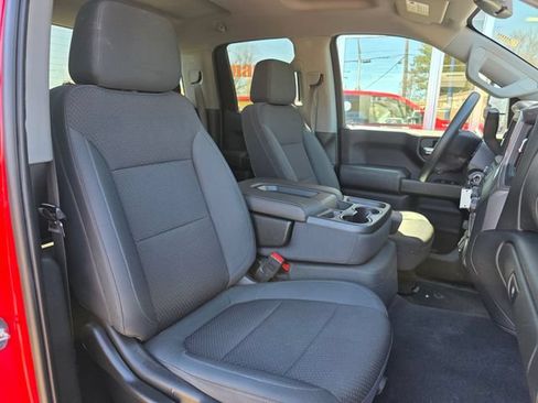 Used 2019 Chevrolet Silverado 1500 Custom Trail Boss w/ Custom Convenience Package AWD/4WD image 11