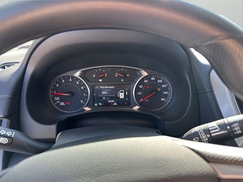 Certified 2024 GMC Terrain SLE image 34