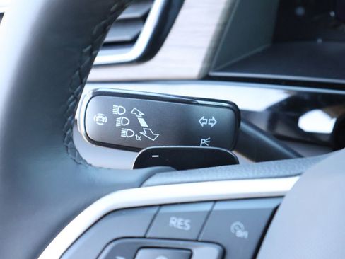 New 2026 Volkswagen Atlas SEL Premium R-Line image 40