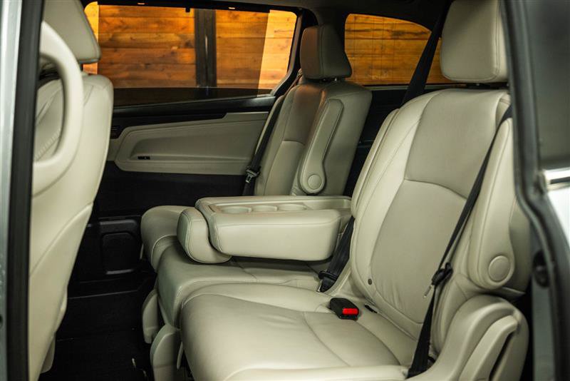 Used 2025 Honda Odyssey EX-L image 11
