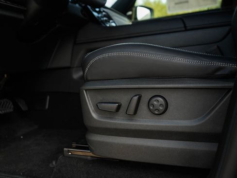 New 2026 Nissan Armada PRO-4X image 20