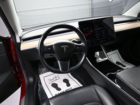 Used 2018 Tesla Model 3 Long Range image 8