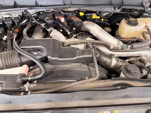 Used 2016 Ford F250 Lariat w/ Chrome Package AWD/4WD image 48