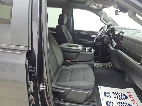 Used 2022 Chevrolet Silverado 1500 LT image 15