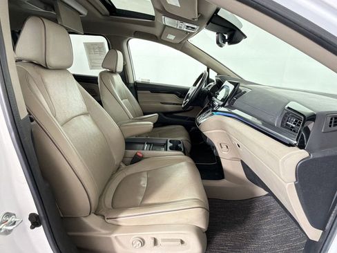 Used 2023 Honda Odyssey Elite image 31