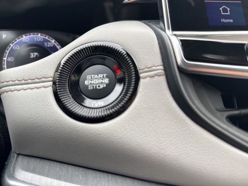 Certified 2022 Jeep Compass Limited w/ Elite Group image 17