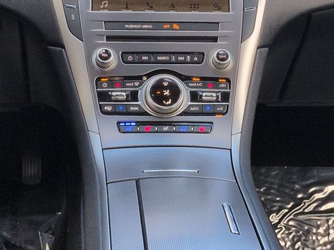 Certified 2019 Lincoln MKZ Reserve w/ Luxury Package FWD image 18