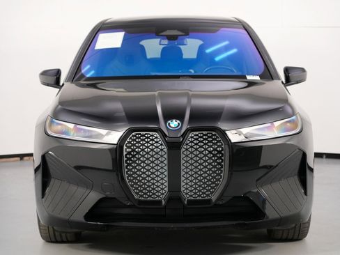 Used 2022 BMW iX xDrive50 w/ Sport Package image 48