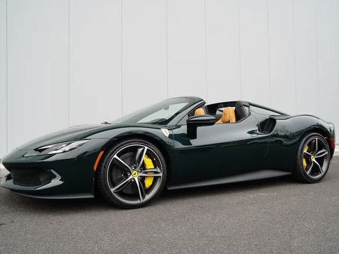 Used 2025 Ferrari 296 GTS RWD image 2
