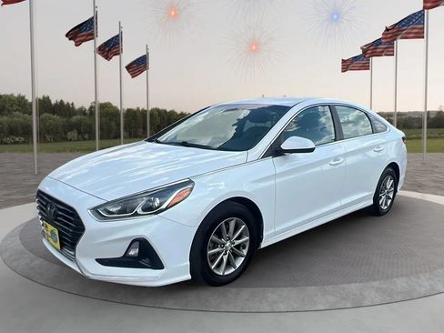 Used 2019 Hyundai Sonata SE FWD image 3