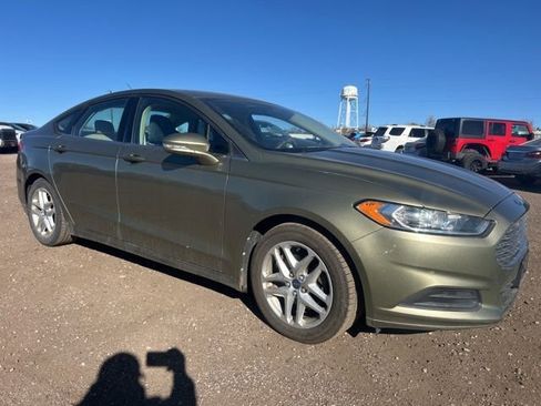 Used 2013 Ford Fusion SE image 8