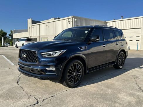 Used 2022 INFINITI QX80 Premium Select w/ All-Season Package RWD image 7