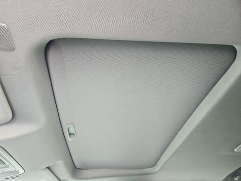 New 2026 GMC Sierra 1500 SLT AWD/4WD image 19