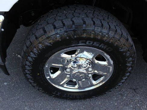 Used 2022 RAM 2500 Tradesman w/ Chrome Appearance Group AWD/4WD image 20