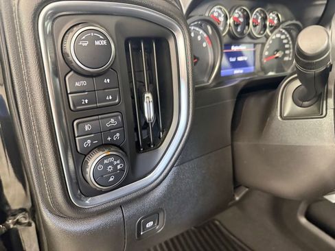 Used 2021 Chevrolet Silverado 1500 RST w/ Convenience Package II AWD/4WD image 24