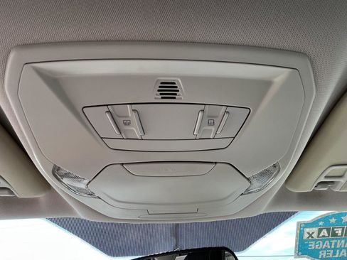 Used 2016 Ford Escape SE AWD/4WD image 9