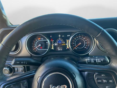 Used 2021 Jeep Wrangler Unlimited Sport image 13