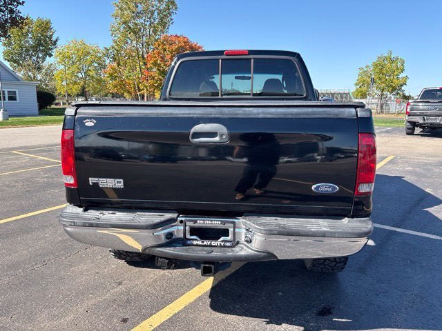 Used 2003 Ford F250 XLT AWD/4WD image 11