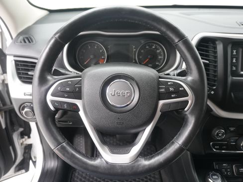 Used 2015 Jeep Cherokee Sport w/ Cold Weather Group AWD/4WD image 15
