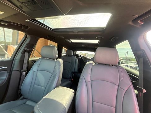Used 2024 Buick Enclave Premium w/ Experience Buick Package FWD image 25