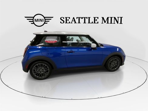 Certified 2025 MINI Cooper S image 12