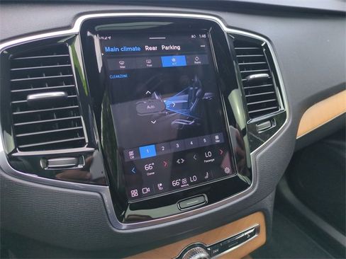 Certified 2023 Volvo XC90 T8 Plus image 21