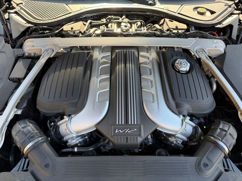 Used 2022 Bentley Continental GT Speed image 12