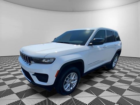 New 2025 Jeep Grand Cherokee Laredo X w/ Luxury Tech Group I image 1