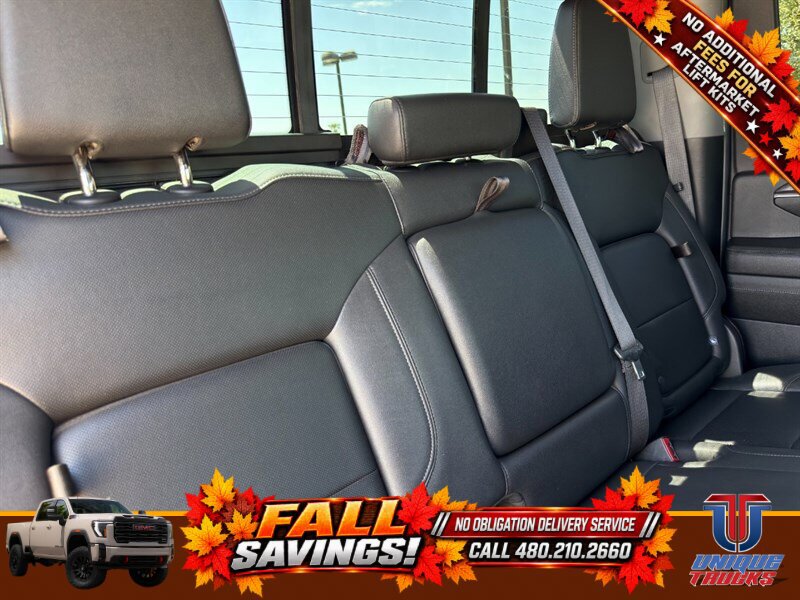 Used 2024 Chevrolet Silverado 2500 LTZ w/ LTZ Convenience Package AWD/4WD image 30